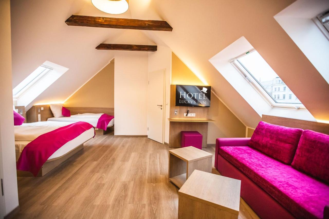 Hotel Luckys Inn Hamburg Exterior foto